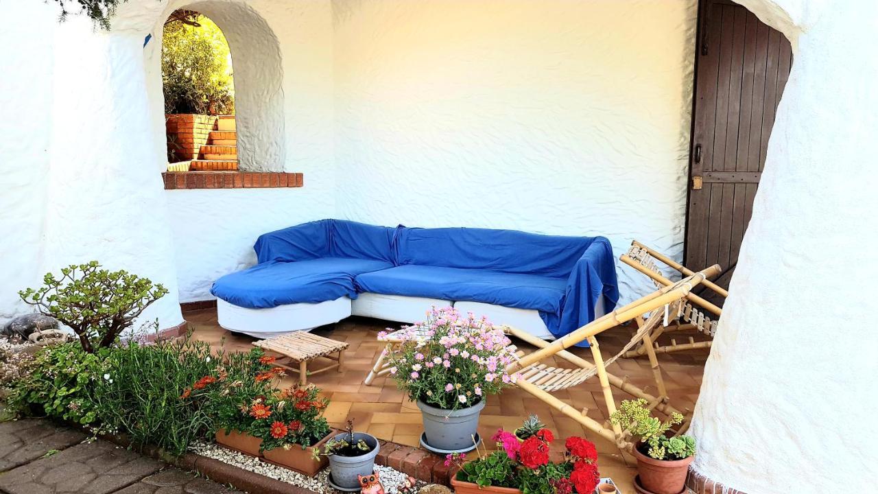 Villa Manuela Sul Mare С'Аркиту Кулиери Екстериор снимка