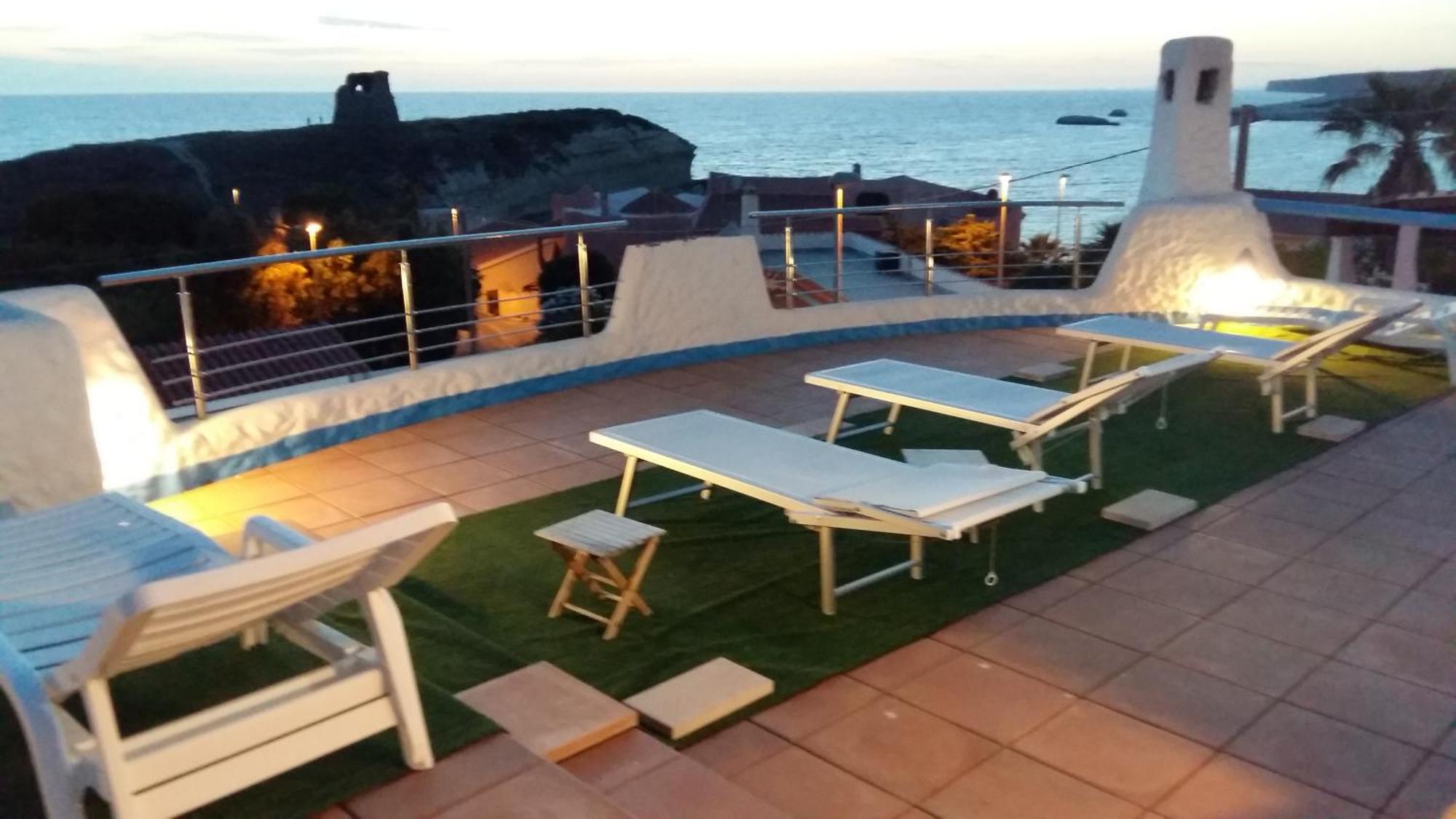 Villa Manuela Sul Mare С'Аркиту Кулиери Екстериор снимка