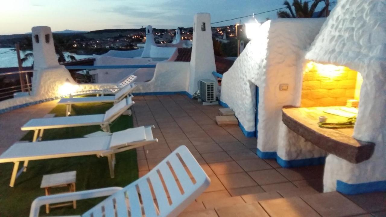 Villa Manuela Sul Mare С'Аркиту Кулиери Екстериор снимка